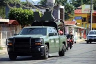 Toma Ejército seguridad en Atoyac tras detención de policías