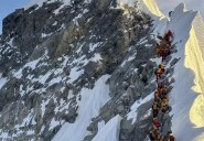 1 hiker killed, 350 rescued from blizzard in Tibetan slopes of Mt...