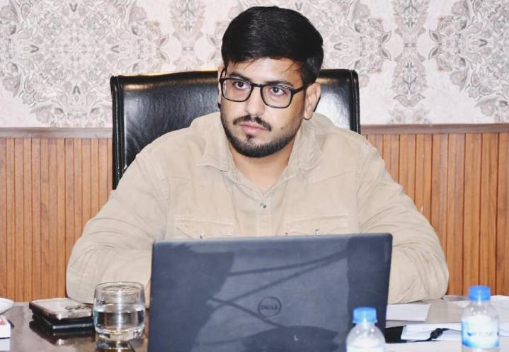 DC initiates action for permanent solution to Waste Dumping issue in Rajouri