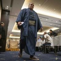 Ukrainian takes sumo by storm after fleeing war to pursue dreams
