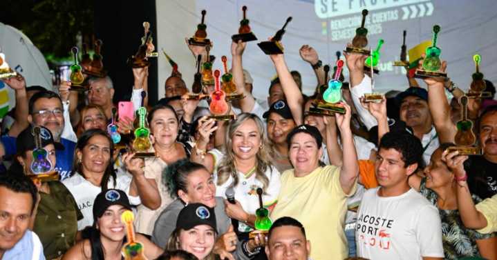 Alcaldesa Johana Aranda rindió cuentas en la comuna Nueve y anunció inversión en malla vial