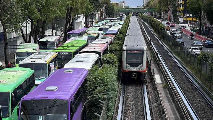 ¿Por Qué Habrá Bloqueo de Transportistas en CDMX? Motivos de la Mega Marcha en Octubre 2025