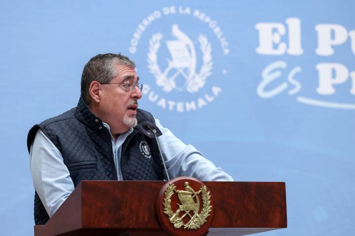 Expresidentes de Iberoamérica instan a OEA a velar por el orden democrático en Guatemala