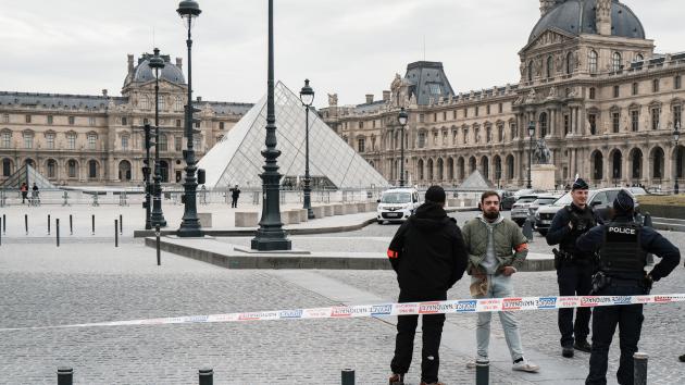5 more suspects arrested over Louvre jewel heist