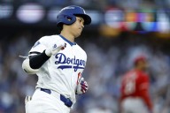 Shohei Ohtani kicks off Dodgers' postseason with homer
