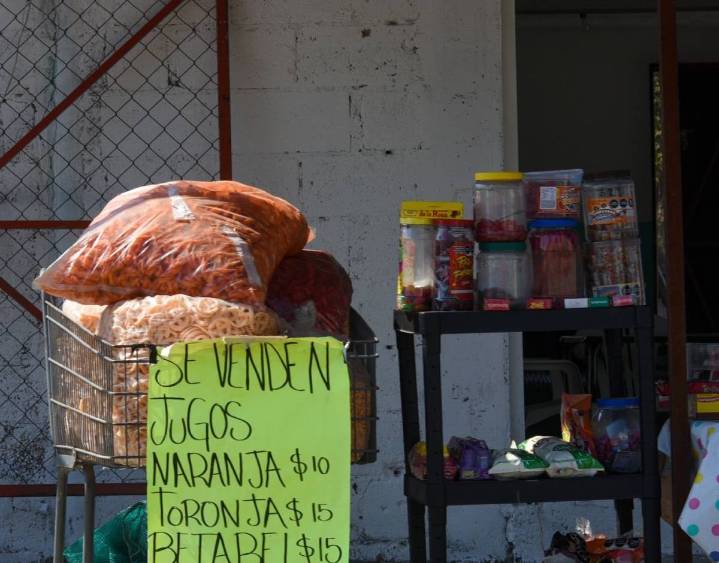 Corte abre la puerta para que escuelas impugnen la prohibición de venta de comida chatarra
