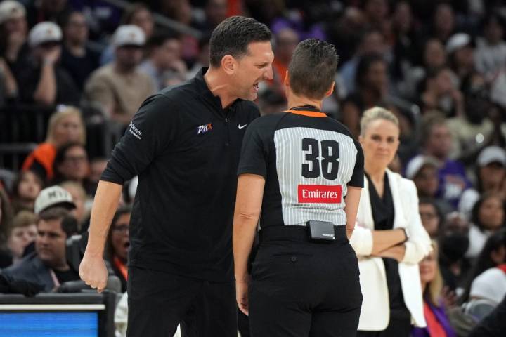 Phoenix Mercury coach Nate Tibbetts ejected from WNBA Finals Game 4 after heated argument
