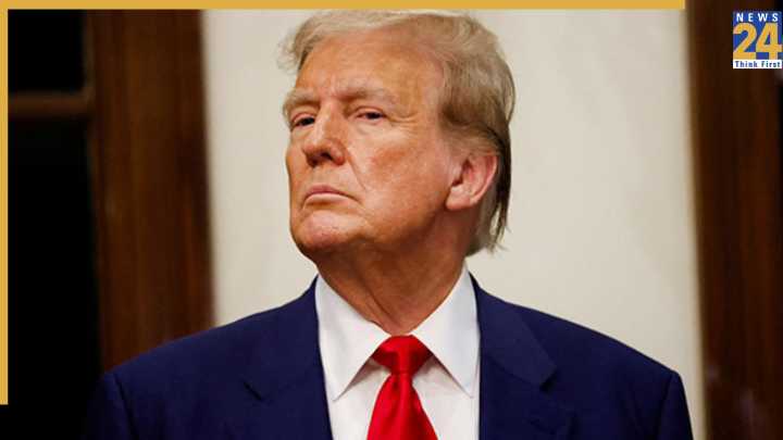 Which photo of himself did US President Trump call the ‘Worst of All Time’?