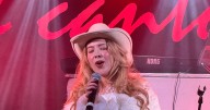 Sandra Fes estrena su nuevo álbum “Un Año Contigo” en CDMX