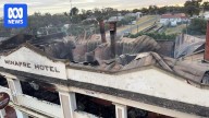 Historic Lascelles Minapre Hotel in regional Victoria gutted by overnight fire
