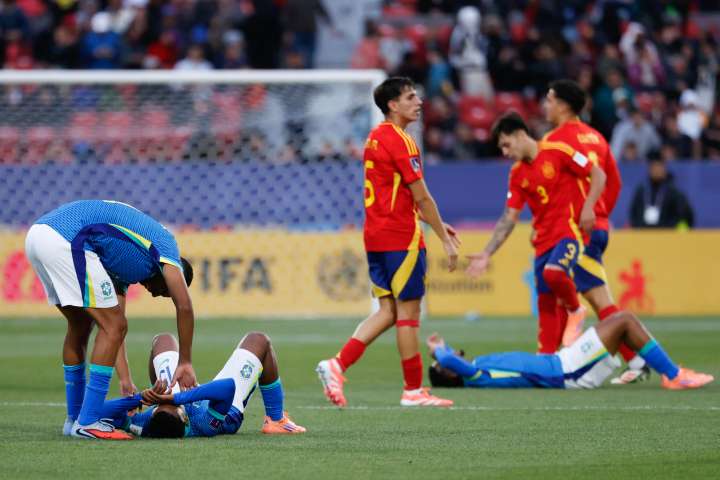 Brasil, el pentacampeón que vuelve humillado tras una eliminación histórica