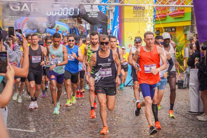 Más de 2.100 corredores participaron en la segunda Media Maratón de Guatapé