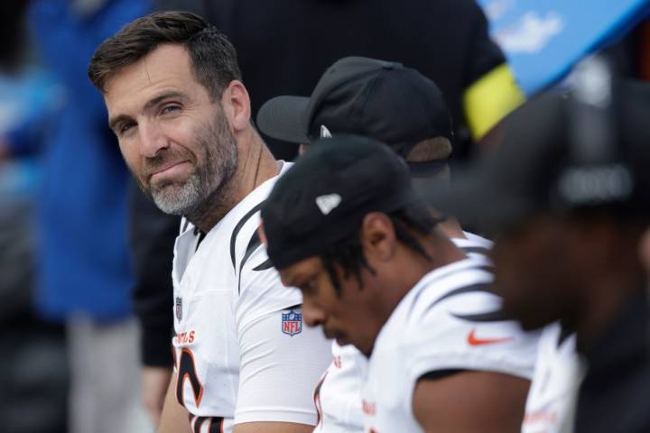 Rodgers, Flacco to vie for 'Icy Hot Bowl'