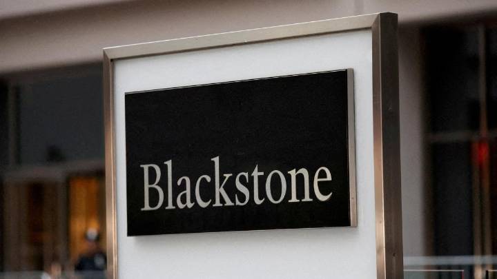 Blackstone to buy minority stake in Federal Bank for ₹6,197 cr