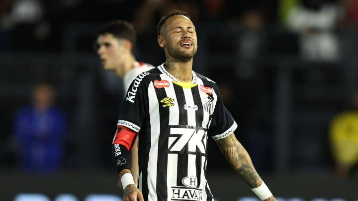 Neymar no iría a Europa el próximo año, continuaría su carrera en el Brasileirao