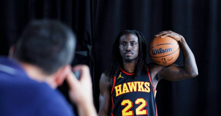 New contract for Hawks’ Keaton Wallace a blessing, but more to achieve
