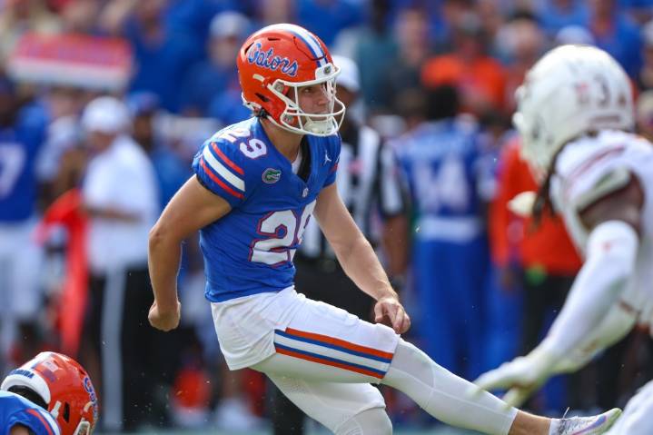 Florida Gators kicker Trey Smack ties a national record