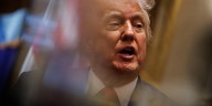 Trump anuncia aranceles del 100% para China por su postura comercial 'hostil'