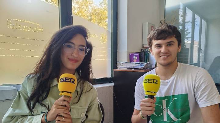 Inass, joven sin hogar: "Me paso el día estudiando y, por la noche, vuelvo al centro de acogida nocturno"