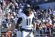 UConn football wins first power conference road game since 2012 in 38