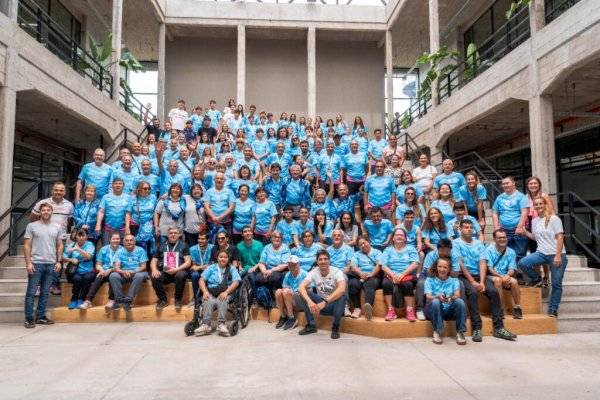 EL INTENDENTE RECIBIÓ A LOS COMPETIDORES DE LOS JUEGOS BONAERENSES 2025