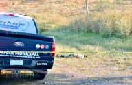 Hallan cuerpo con cuatro impactos de bala en la libre a Juárez