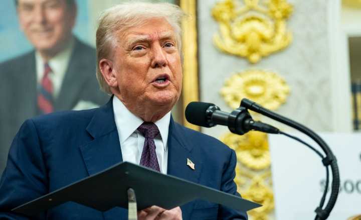 Mientras Trump le prometió dólares a Milei, EE.UU. cerró el Gobierno tras una falta de acuerdo para el financiamiento federal