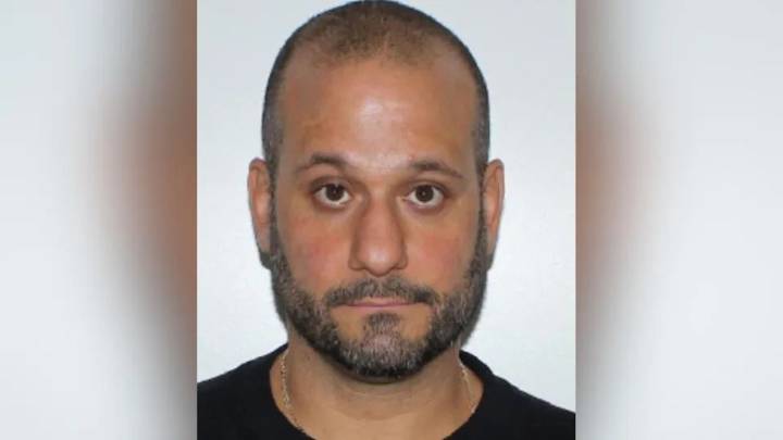 Organized crime figure dead, 2 others injured in shooting at Laval, Que., Starbucks
