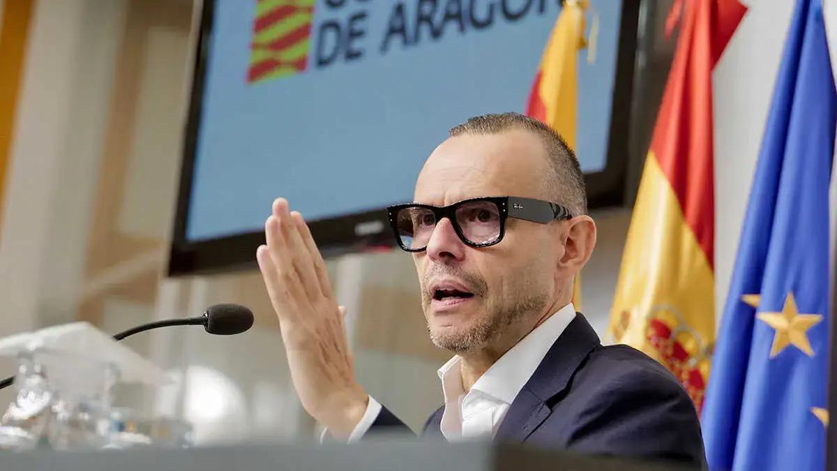 Olloqui acusa al MNAC de "dilación y confusión" y le insta a devolver las pinturas de Sijena