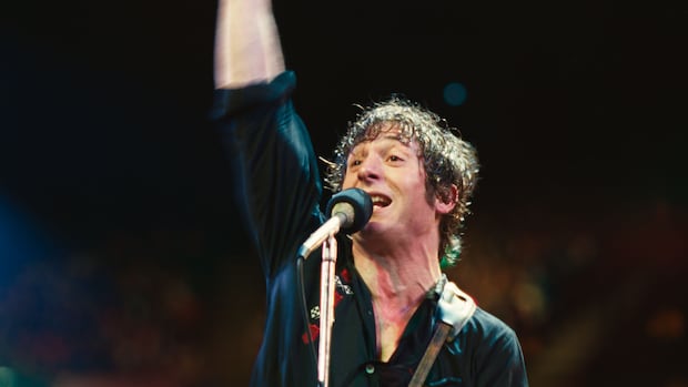 Springsteen: Deliver Me From Nowhere has the biopic disease