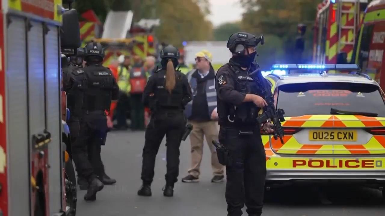 UK PM boosts policing around synagogues after Manchester attack