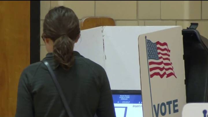 Inicia la votación anticipada para las elecciones de Virginia