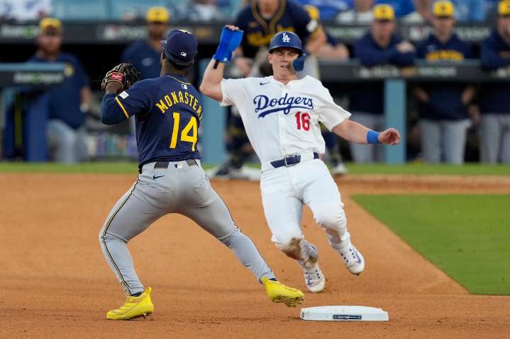 How to watch Brewers vs. Dodgers NLCS, Game 4, today for free