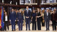 Todas las IMÁGENES de la llegada de la Familia Real y los invitados al concierto de los premios "Princesa de Asturias"