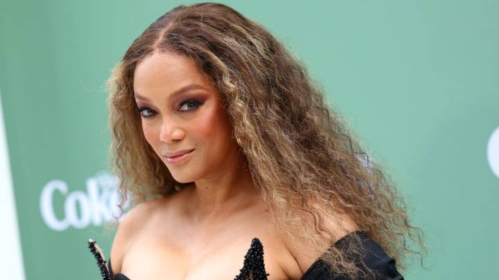 Hot Ice Cream? Tyra Banks Confuses The Internet With "Hot Mama" Drink