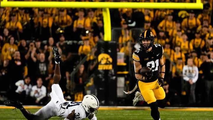 WATCH: Iowa football WR Kaden Wetjen returns punt for 50 yard TD