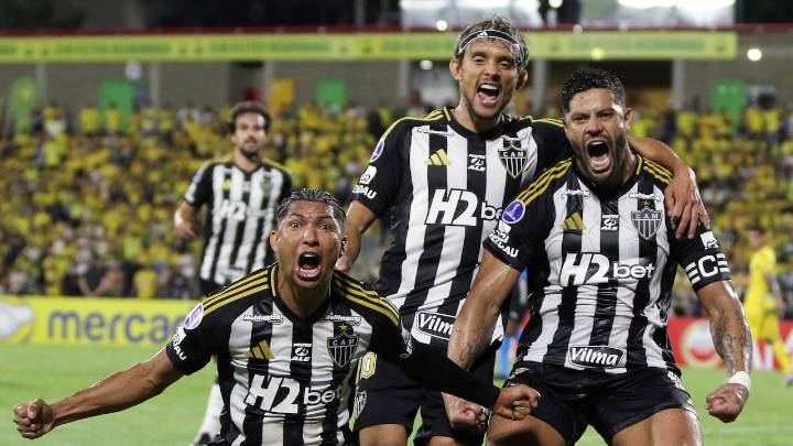 Golazo de Hulk clasifica al Mineiro a la final de la Sudamericana: su rival definido