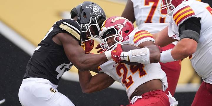 Iowa State suffers an upset loss at Colorado 24