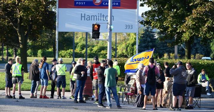 Canada Post mail delivery resumes in Hamilton