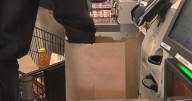 Philadelphia City Council passes bill requiring 10-cent charge for paper bags