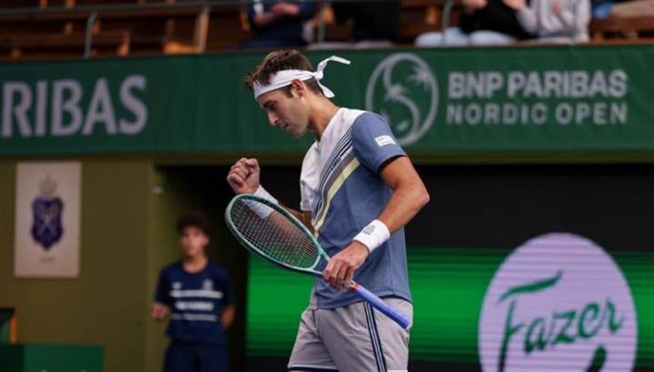 Argentino Etcheverry eliminado en torneo tenístico de Estocolmo