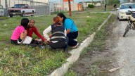 Joven es atropellada por motociclista en Avenida de la Unidad
