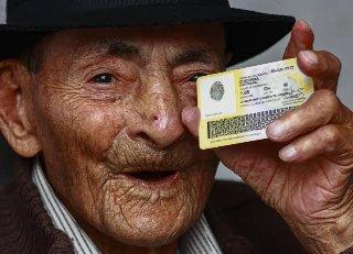 Falleció don Julio Saldarriaga, el hombre más longevo de Colombia