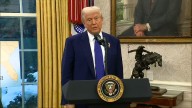 Trump warns Russia he may send Ukraine long-range Tomahawks if Moscow doesn’t settle war soon 