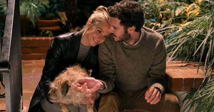 'Nobody Wants This’: Why We're Still Swooning Over the Netflix Rom