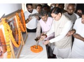 CM Dhami holds meeting with BJP’s social media in