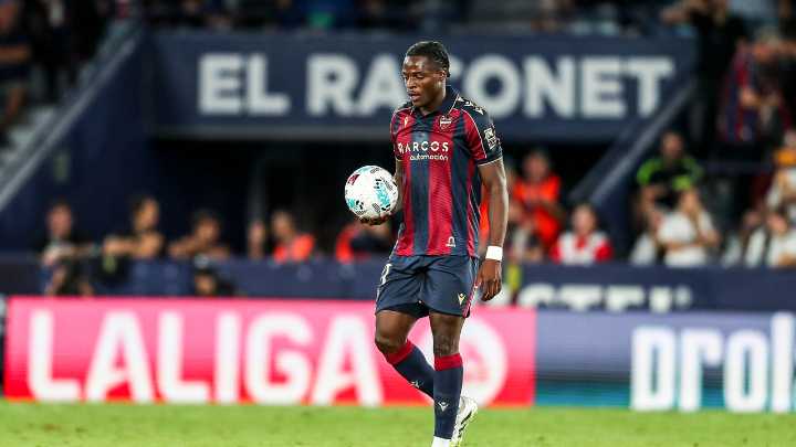 ¿Cuánto le costaría al Barcelona, o a cualquier otro equipo, fichar a Etta Eyong al Levante?