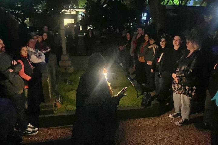 Halloween. El recorrido fantasmagórico por el Cementerio Británico que pone a prueba los sentidos