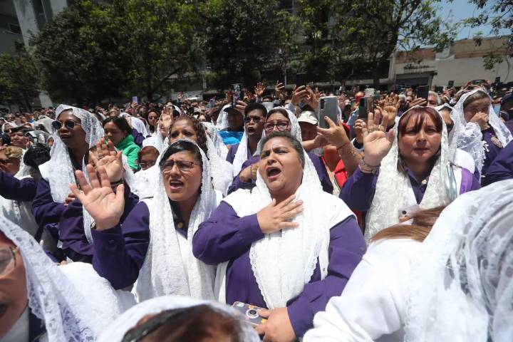 Historias de fe: fieles narran los favores concedidos por el Señor de los Milagros [video]