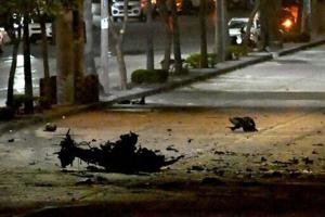 One dead, several injured in explosion at busy Ecuador shopping center